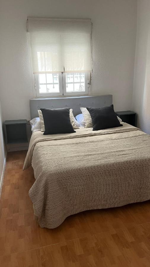 Apartmán Piso En Valdeacederas Madrid Exteriér fotografie